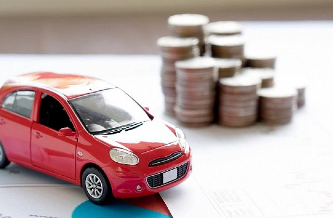 Сравнение автокредитов банков и дилеров в 2025 году: где выгоднее брать